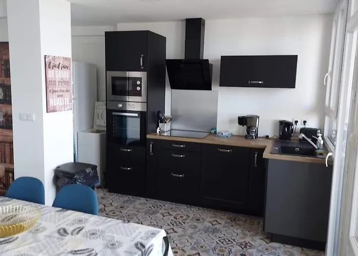 Le Folkestone Apartment *